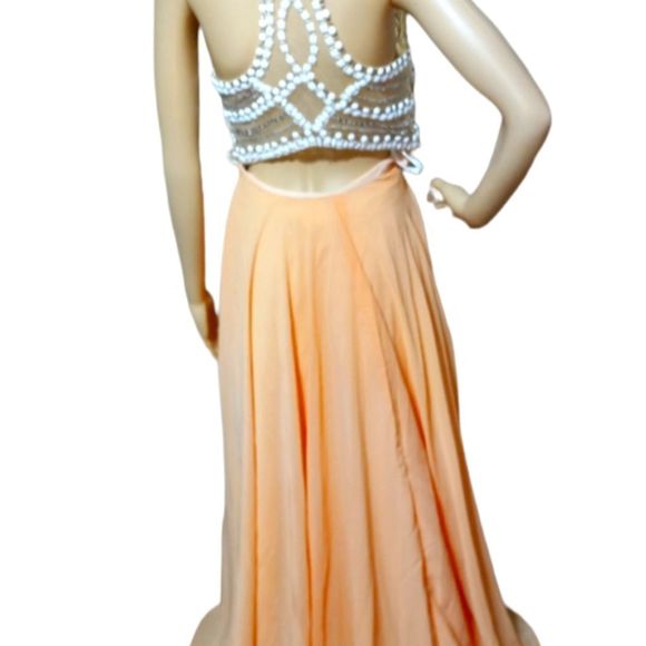OLIVIA DRESS FACTORY, beads sequins halter top prom dress - Picture 3 of 6